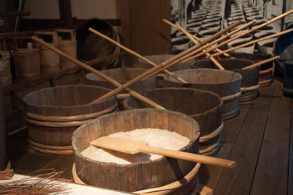 Kikumasamune Sake Museum is the only facility exhibits "Sake brewing utensils of Nada" which are appointed as important tangible folk-cultural properties of Japan