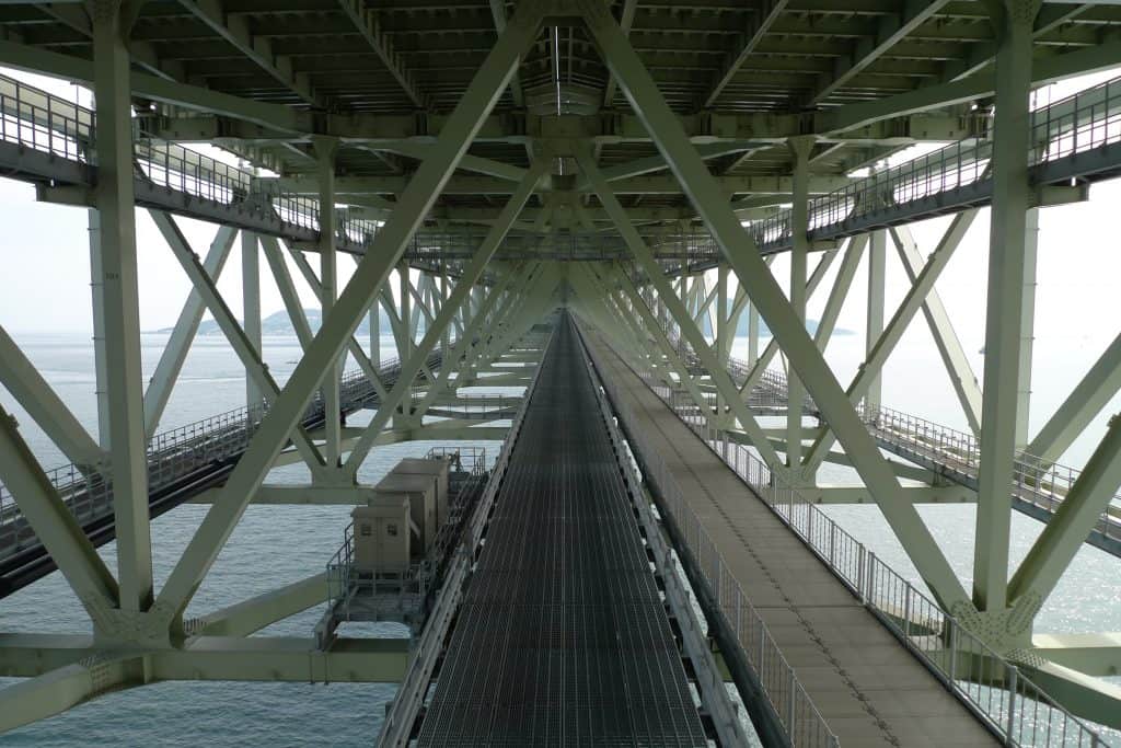Maiko Marine Promenade is an excursion-style promenade which is built on Kobe side of the Akashi Kaikyo Bridge