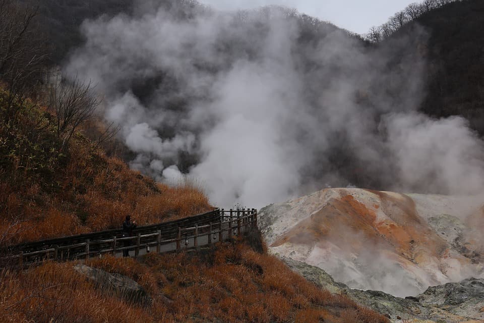 Noboribetsu Jigokudani is one of the famous Onsen spot in Hokkaido