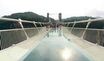 zhangjiajie glass bridge